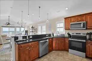 809 B Ocean Blvd, Holly Ridge, NC 28445 - Photo 14