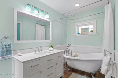 1622 E Beach Drive, Oak Island, NC 28465 - Photo 30