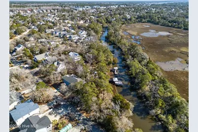 112 SE 22nd Street, Oak Island, NC 28465 - Photo 12