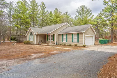 135 Forest Glen Road, Southern Pines, NC 28387 - Photo 2