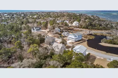 312 Lord Berkeley Drive, Emerald Isle, NC 28594 - Photo 6