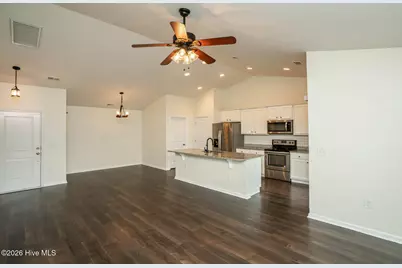 929 Brewster Court SW, Ocean Isle Beach, NC 28469 - Photo 6