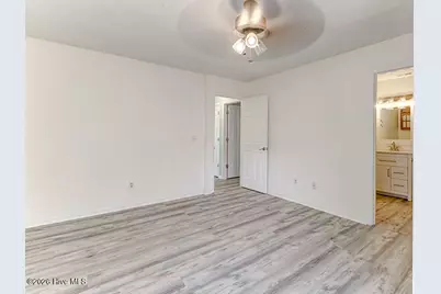1254 Shipyard Boulevard, Wilmington, NC 28412 - Photo 20