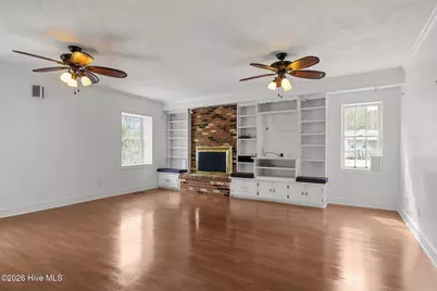 201 Sycamore Drive, Beaufort, NC 28516 - Photo 6