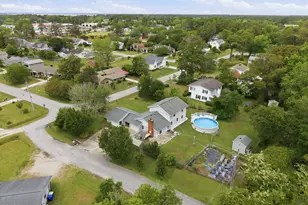 201 Sycamore Dr, Beaufort, NC 28516 - Photo 54