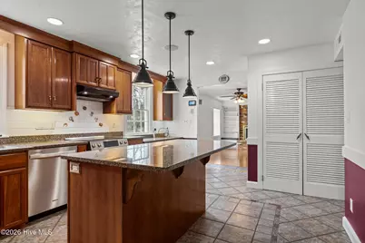 201 Sycamore Drive, Beaufort, NC 28516 - Photo 18