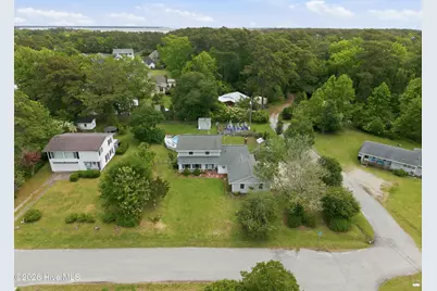 201 Sycamore Drive, Beaufort, NC 28516 - Photo 54