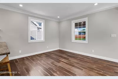 910 Walnut Street, Wilmington, NC 28401 - Photo 6