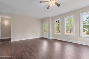 147 Creek Bend Dr, Vass, NC 28394 - Photo 4