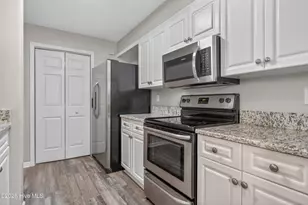 901 Litchfield Way, Wilmington, NC 28405 - Photo 2
