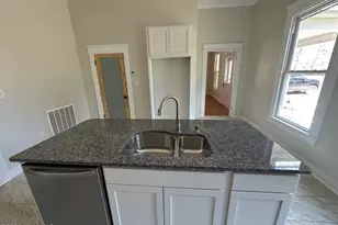1005 W Church St, Laurinburg, NC 28352 - Photo 12
