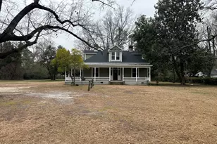 1005 W Church St, Laurinburg, NC 28352 - Photo 2