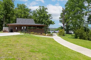 402 Cornubia Dr, Castle Hayne, NC 28429 - Photo 74