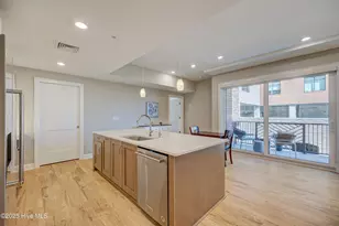 240 N Water St, Wilmington, NC 28401 - Photo 2