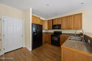 185 Crooked Run Dr, New Bern, NC 28560 - Photo 14