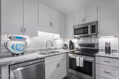 1404 Canal Drive #Apt 11, Carolina Beach, NC 28428 - Photo 8