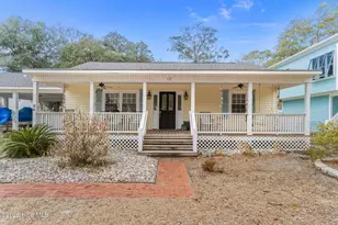 127 NW 18th St, Oak Island, NC 28465 - Photo 1