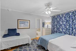 127 NW 18th St, Oak Island, NC 28465 - Photo 24