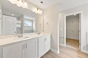 981 Rialto Ln, Ayden, NC 28513 - Photo 32