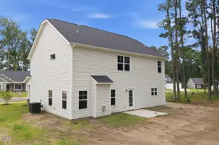 981 Rialto Ln, Ayden, NC 28513 - Photo 36