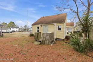 409 Perry St, Elizabeth City, NC 27909 - Photo 6