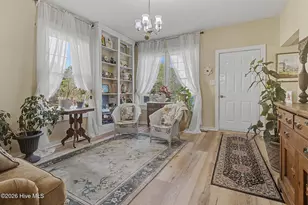 92 S Elm St, Clarkton, NC 28433 - Photo 6