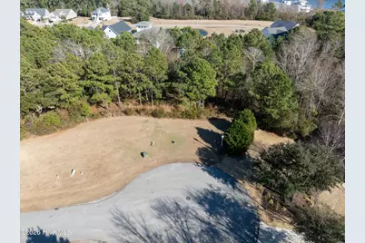 415 Wisteria Lane, Holly Ridge, NC 28445 - Photo 6