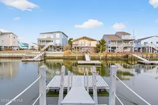 427 6th St, Sunset Beach, NC 28468 - Photo 38