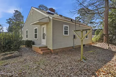 205 N Thompson Street, Whiteville, NC 28472 - Photo 28