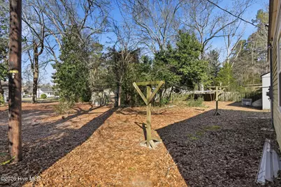 205 N Thompson Street, Whiteville, NC 28472 - Photo 32