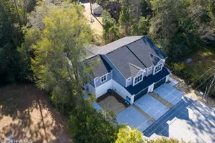 4926 Oleander Dr, Wilmington, NC 28403 - Photo 2