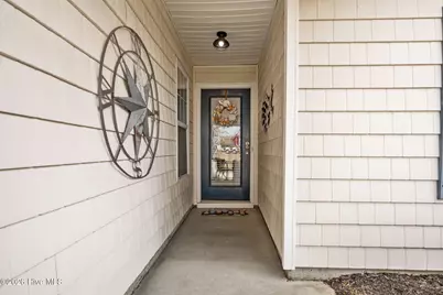 4294 Cherry Laurel Drive SE, Southport, NC 28461 - Photo 8