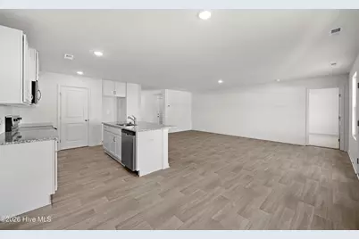 343 Glendale Arbor Drive SW #137, Ocean Isle Beach, NC 28469 - Photo 6