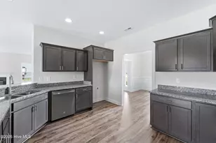 311 Water Wagon Trl, Jacksonville, NC 28546 - Photo 18