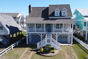 160 Sailfish Dr, Holden Beach, NC 28462 - Photo 2