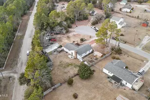 713 James Dr, Newport, NC 28570 - Photo 14