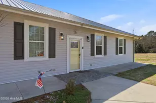 335 Bull Tail Rd, Wallace, NC 28466 - Photo 6