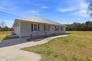 335 Bull Tail Rd, Wallace, NC 28466 - Photo 4