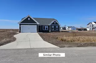 205 Strawberry Acres Dr, Elizabeth City, NC 27909 - Photo 2