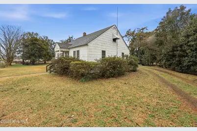 2407 Peartree Road, Elizabeth City, NC 27909 - Photo 24