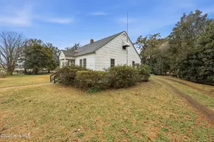 2407 Peartree Rd, Elizabeth City, NC 27909 - Photo 24