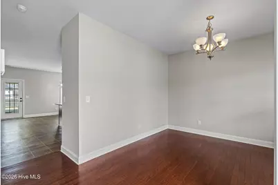 108 Moss Creek Drive, Jacksonville, NC 28540 - Photo 4