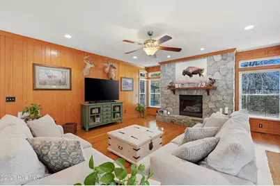 122 Spring Chase Lane, Rocky Point, NC 28457 - Photo 8