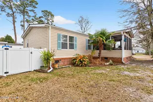 839 Magnolia Dr, Sunset Beach, NC 28468 - Photo 4