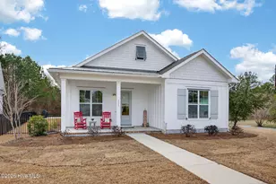 332 Cornubia Dr, Castle Hayne, NC 28429 - Photo 2