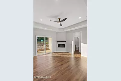 409 Wade Drive, Richlands, NC 28574 - Photo 4