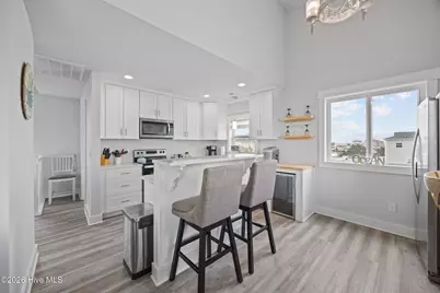 8020 8th Street, Surf City, NC 28445 - Photo 10