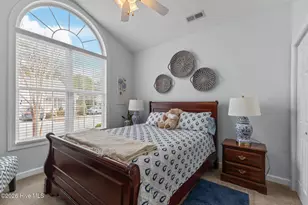 505 Village Green Dr, Morehead City, NC 28557 - Photo 6