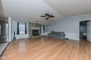 210 Creek Bank Dr, New Bern, NC 28560 - Photo 12