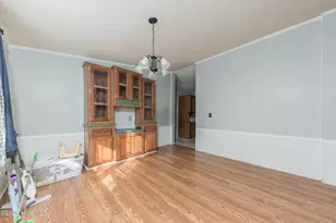 210 Creek Bank Dr, New Bern, NC 28560 - Photo 16